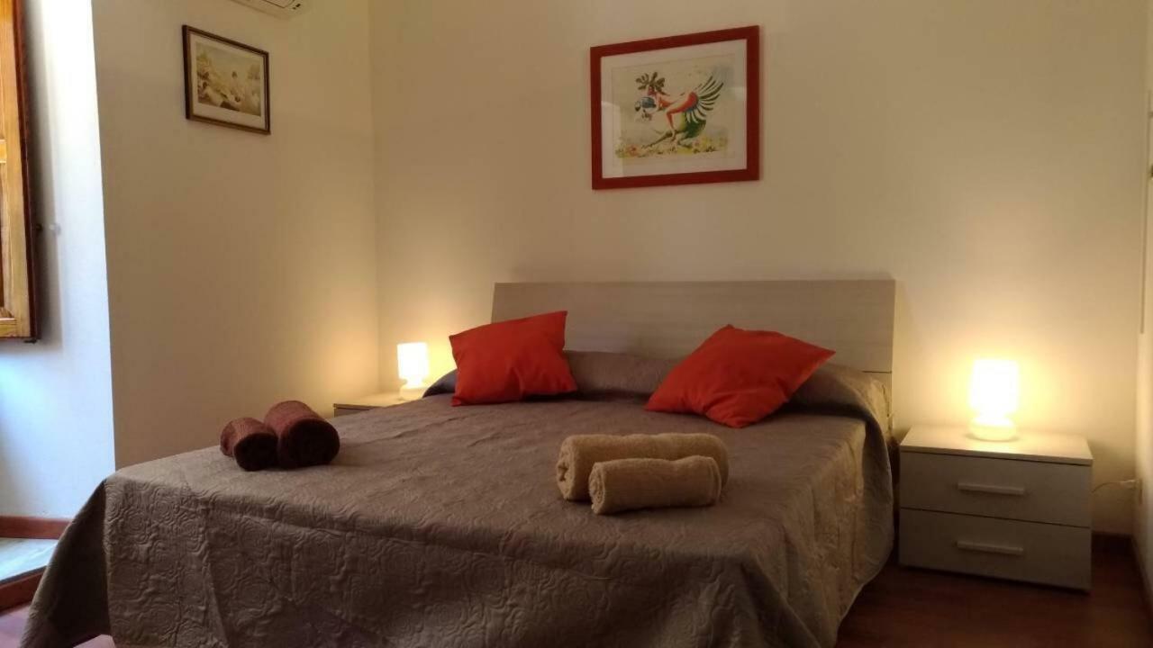A Casa Di Lori Apartment Catania Luaran gambar