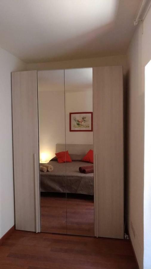 A Casa Di Lori Apartment Catania Luaran gambar